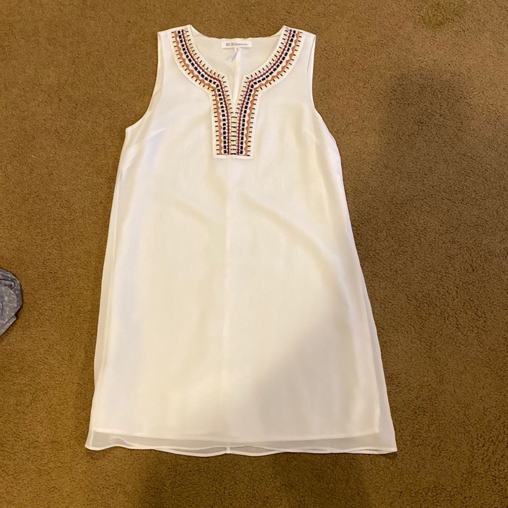 Bcbgeneration white shift dress with detailed neckline, size small